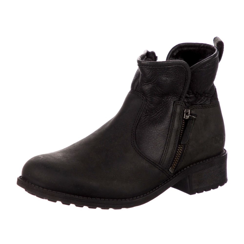 Uggs Shearling Boots